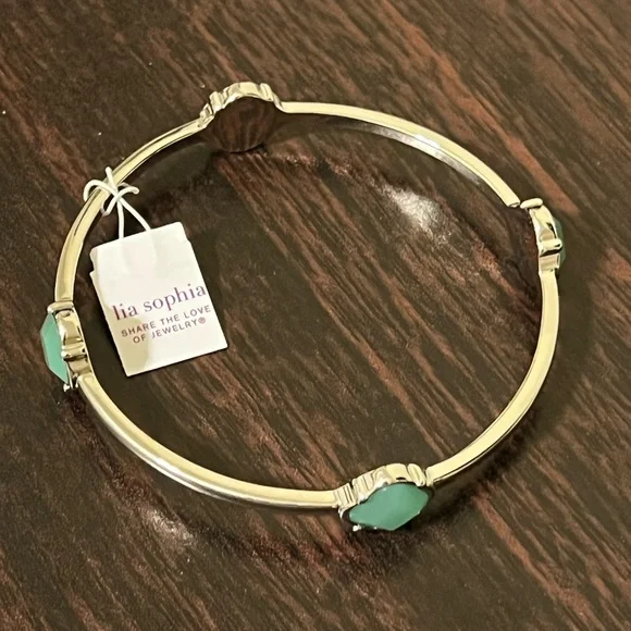 Lia Sophia Bracelet - Picture 1 of 3